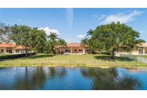 10324 SW 26th St, Davie, FL 33324, Sold 07/08/20