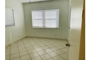 7003 NW 95th Ave, Tamarac, FL 33321, Sold 04/24/20