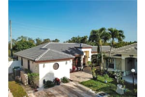 5220 NW 184th Ln, Miami Gardens, FL 33055, Sold 06/30/20
