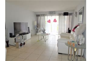 9001 Wiles Rd, Coral Springs, FL 33067, Sold 03/31/20