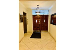 500 NE 14th Ave, Hallandale Beach, FL 33009, Sold 10/21/20