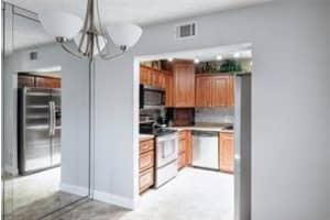 1901 Bayberry Dr, Pembroke Pines, FL 33024, Sold 04/13/20