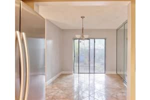 1901 Bayberry Dr, Pembroke Pines, FL 33024, Sold 04/13/20