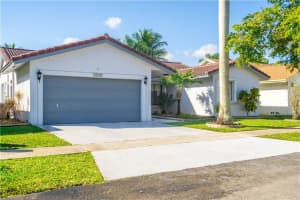 10140 SW 17th Ct, Davie, FL 33324, Sold 06/26/20