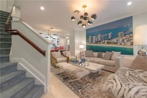 1033 NE 17th Way, Fort Lauderdale, FL 33304, Sold 10/01/20