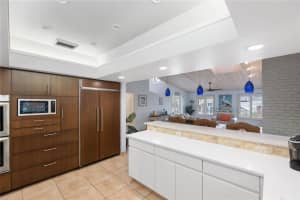 639 Riviera Isle Dr, Fort Lauderdale, FL 33301, Sold 06/12/20