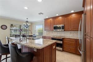 6353 Lansdowne Cir, Boynton Beach, FL 33472, Sold 04/02/20