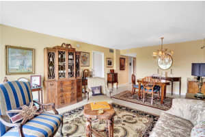 1800 N Andrews Ave #4d, Fort Lauderdale, FL 33311, Sold 08/13/20