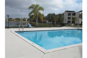 218 Lake Pointe Dr, Oakland Park, FL 33309, Sold 04/17/20