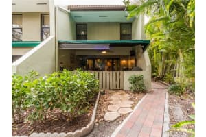 2801 NE 60th St, Fort Lauderdale, FL 33308, Sold 05/01/20