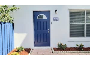 6789 SW 40th St, Davie, FL 33314, Sold 10/28/20