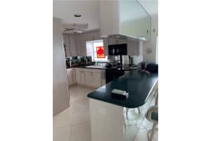 2772 NE 30th Ave #8b, Lighthouse Point, FL 33064, Sold 08/14/20