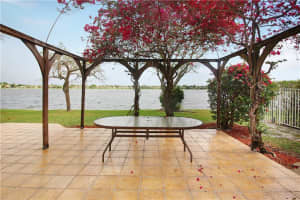 3754 Coco Lake Dr, Coconut Creek, FL 33073, Sold 08/06/20