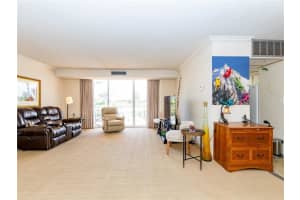 2701 N Ocean Blvd #2e, Fort Lauderdale, FL 33308, Sold 10/30/20