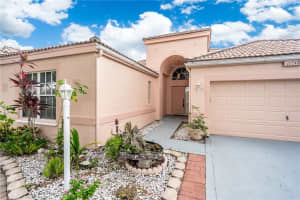 11748 NW 2nd Dr, Coral Springs, FL 33071, Sold 04/24/20