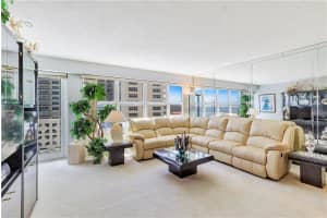 4010 Galt Ocean Dr, Fort Lauderdale, FL 33308, Sold 11/24/20