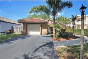 4119 NW 2nd St, Delray Beach, FL 33445, Sold 04/24/20