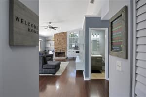 4119 NW 2nd St, Delray Beach, FL 33445, Sold 04/24/20