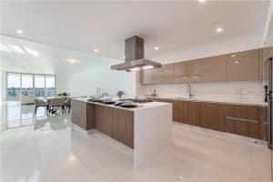 435 Bayshore Dr, Fort Lauderdale, FL 33304, Sold 03/16/20