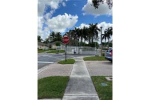8904 NW 53rd St, Sunrise, FL 33351, Sold 07/01/20