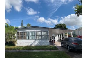 21821 NW 6th Ct, Pembroke Pines, FL 33029, Sold 04/28/20