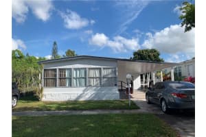 21821 NW 6th Ct, Pembroke Pines, FL 33029, Sold 04/28/20