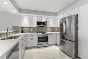 3500 Galt Ocean Dr, Fort Lauderdale, FL 33308, Sold 10/02/20