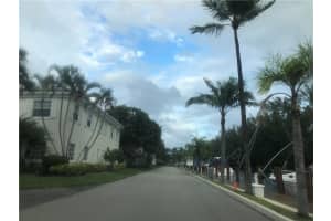 6243 Bay Club Dr, Fort Lauderdale, FL 33308, Sold 12/17/20