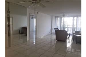 525 N Ocean Blvd, Pompano Beach, FL 33062, Sold 11/09/20