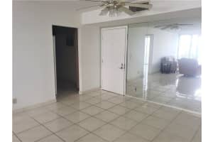 525 N Ocean Blvd, Pompano Beach, FL 33062, Sold 11/09/20