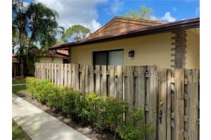 4308 Woodstock Dr, West Palm Beach, FL 33409, Sold 05/29/20