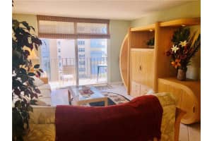 1009 N Ocean Blvd, Pompano Beach, FL 33062, Sold 07/07/20