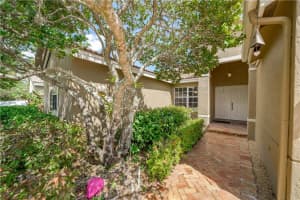 405 SW 198th Terrace, Pembroke Pines, FL 33029, Sold 04/30/20