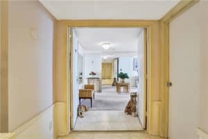 4300 N Ocean Blvd #19k, Fort Lauderdale, FL 33308, Sold 10/23/20