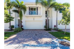 1056 Piccadilly St, Palm Beach Gardens, FL 33418, Sold 04/08/20