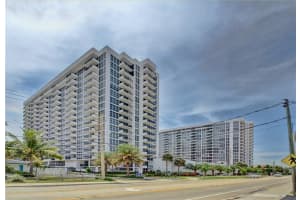525 N Ocean Blvd, Pompano Beach, FL 33062, Sold 08/26/20