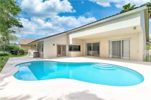 6536 NW 97th Dr, Parkland, FL 33076, Sold 06/10/20