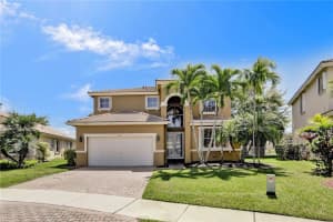 18676 SW 16th St, Pembroke Pines, FL 33029, Sold 07/07/20
