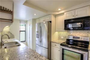 2961 NE 60th St, Fort Lauderdale, FL 33308, Sold 08/31/20