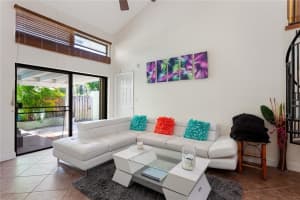 2840 S Oakland Forest Dr, Oakland Park, FL 33309, Sold 07/17/20