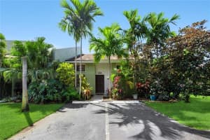 2840 S Oakland Forest Dr, Oakland Park, FL 33309, Sold 07/17/20