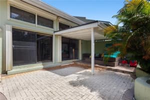 2840 S Oakland Forest Dr, Oakland Park, FL 33309, Sold 07/17/20