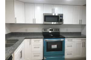 4283 S Pine Island Rd, Davie, FL 33328, Sold 07/02/20