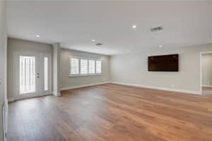 109 Burning Tree Ln, Boca Raton, FL 33431, Sold 07/10/20