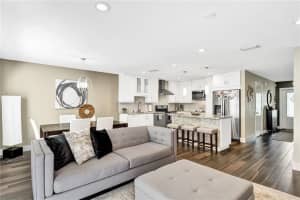 6972 Mill Brook Pl, Lake Worth, FL 33463, Sold 05/14/20