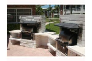 5203 NE 24th Terrace APT B207, Fort Lauderdale, FL 33308, Sold 05/29/20