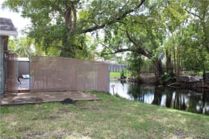 9240 NW 33rd Pl, Sunrise, FL 33351, Sold 08/12/20