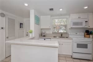 341 N Birch Rd, Fort Lauderdale, FL 33304, Sold 09/04/20