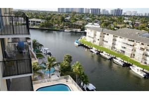 427 Golden Isles Dr #9b, Hallandale Beach, FL 33009, Sold 11/17/20