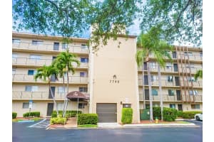 7740 NW 50th St, Lauderhill, FL 33351, Sold 05/26/20